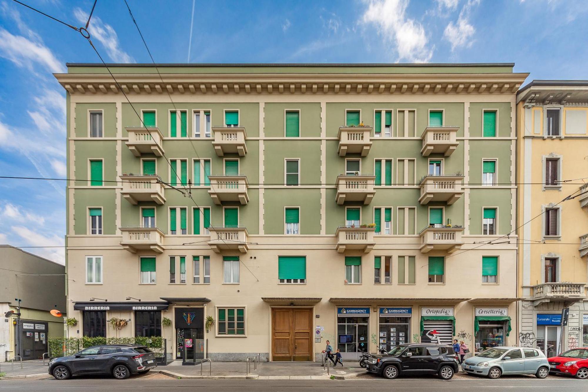 Studio Suite Navigli Bocconi In The Heart Of Milán Exterior foto